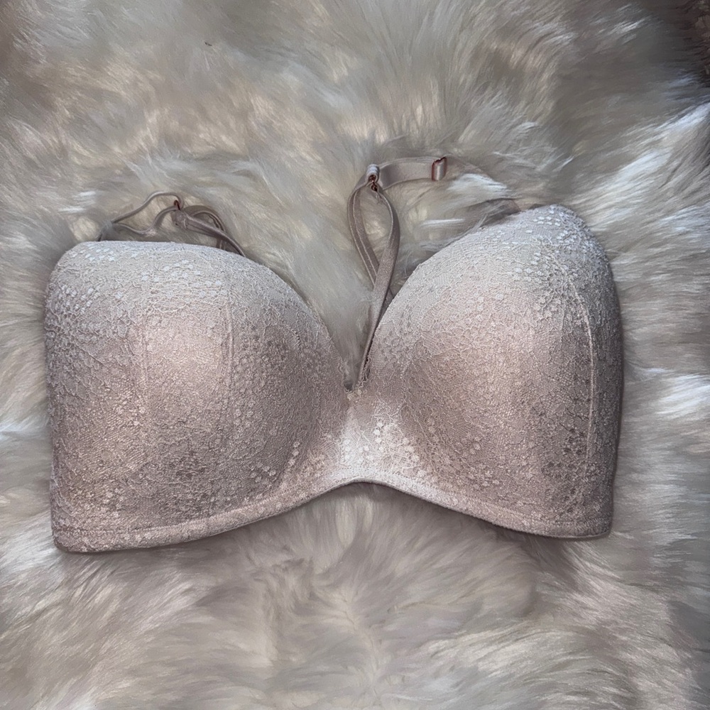 PINK Victoria's Secret Lace Strapless Bra in Cream